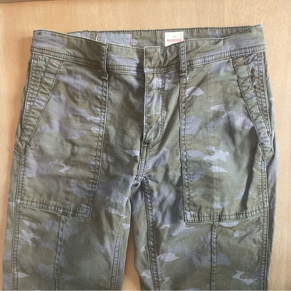 Anthropologie Wanderer Camo Utility Pants - Picture 5 of 13